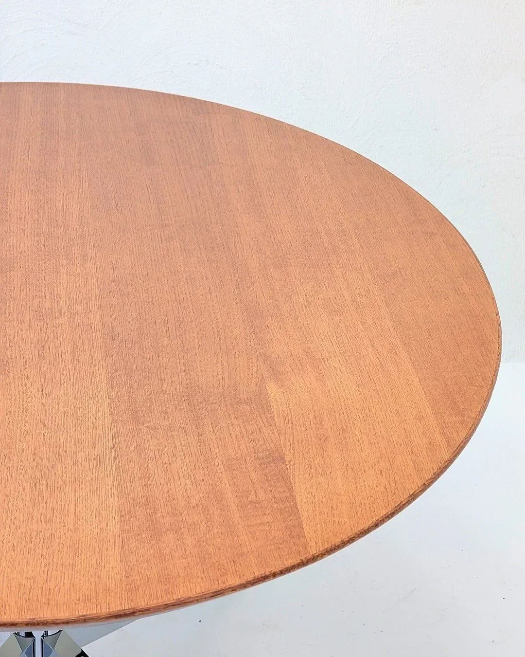 Florence Knoll Model 2480 Oval Table Desk in Rare Oak, USA, c. 1961 - Fox & Wedge