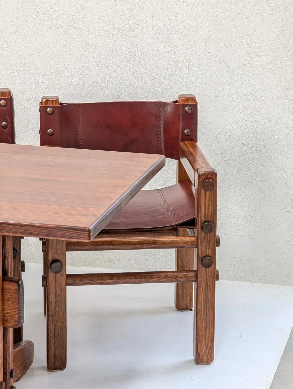 Vintage 1970s dining chair set with brown leather backrest and solid wood frame