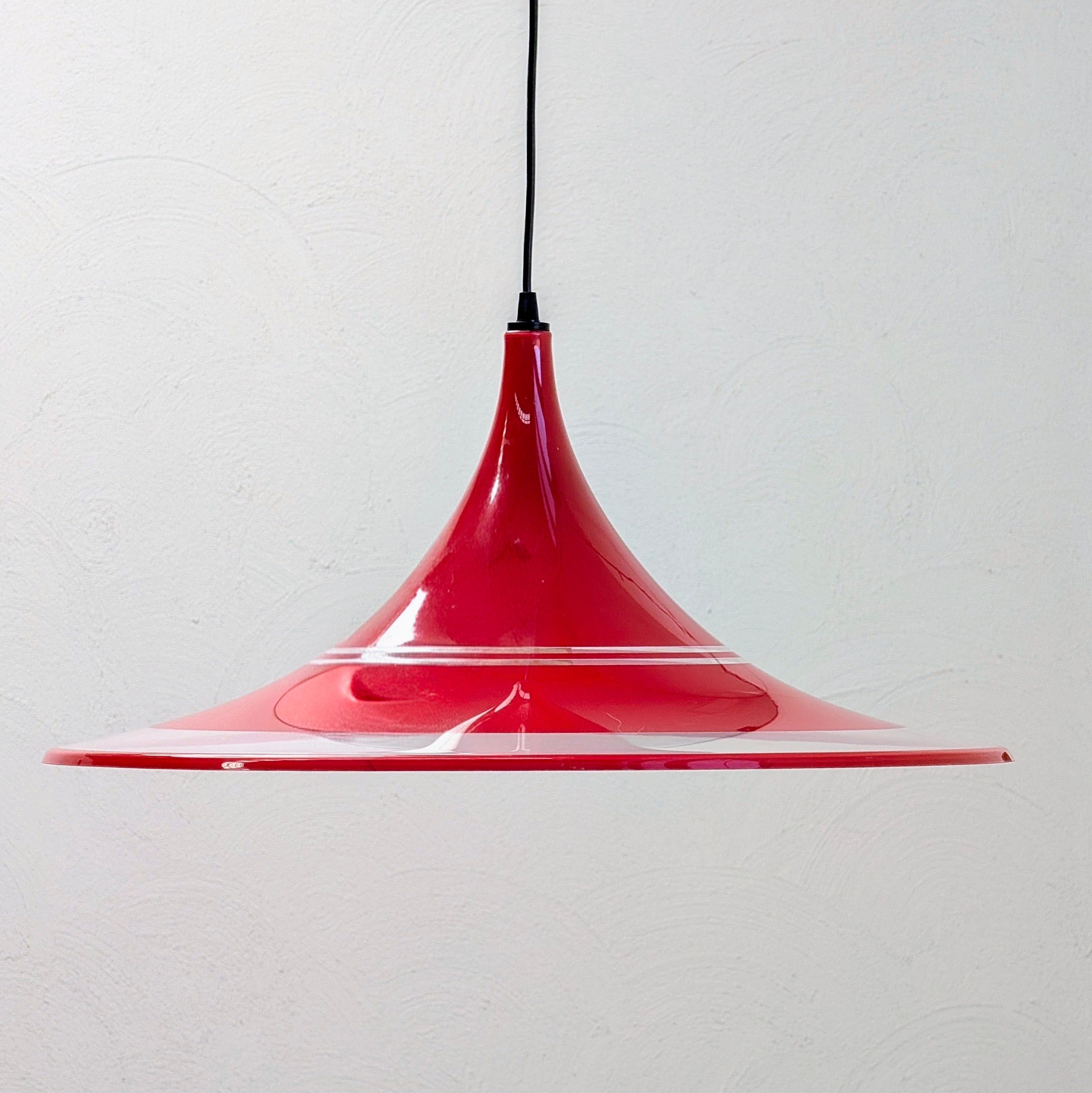 Meblo Guzzini "Trumpet" Pendant in
Lucite