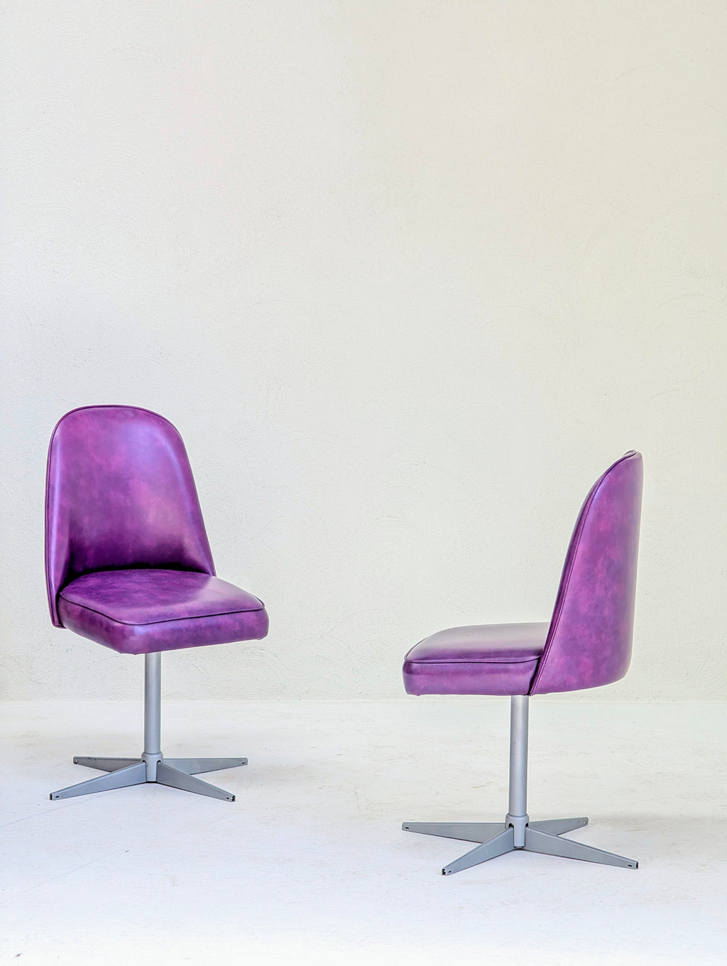 Vintage 1970s Space Age High-Back Swivel Chairs (Original Purple Vinyl)