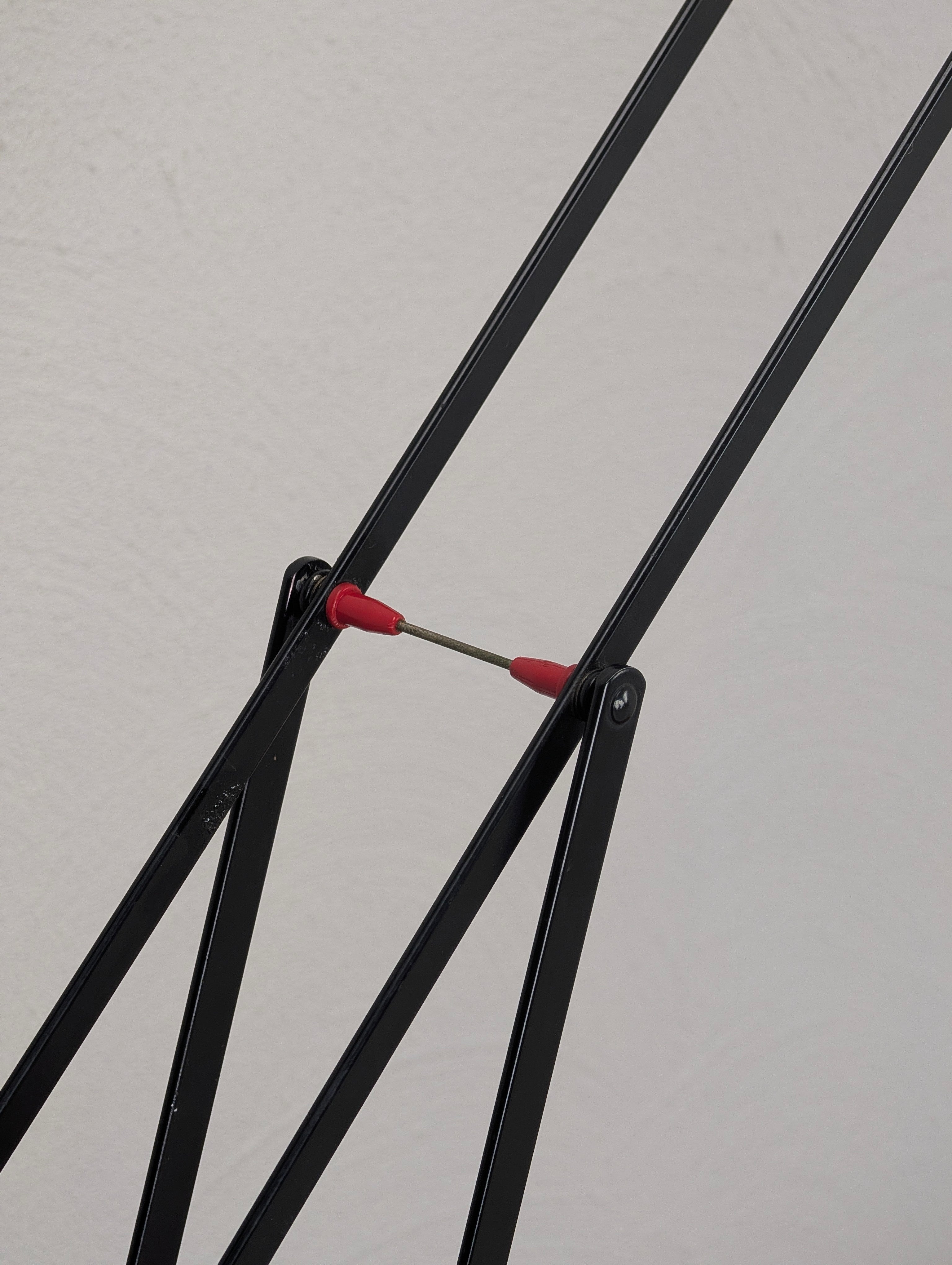 Vintage Tizio Table Lamp by Richard Sapper for Artemide