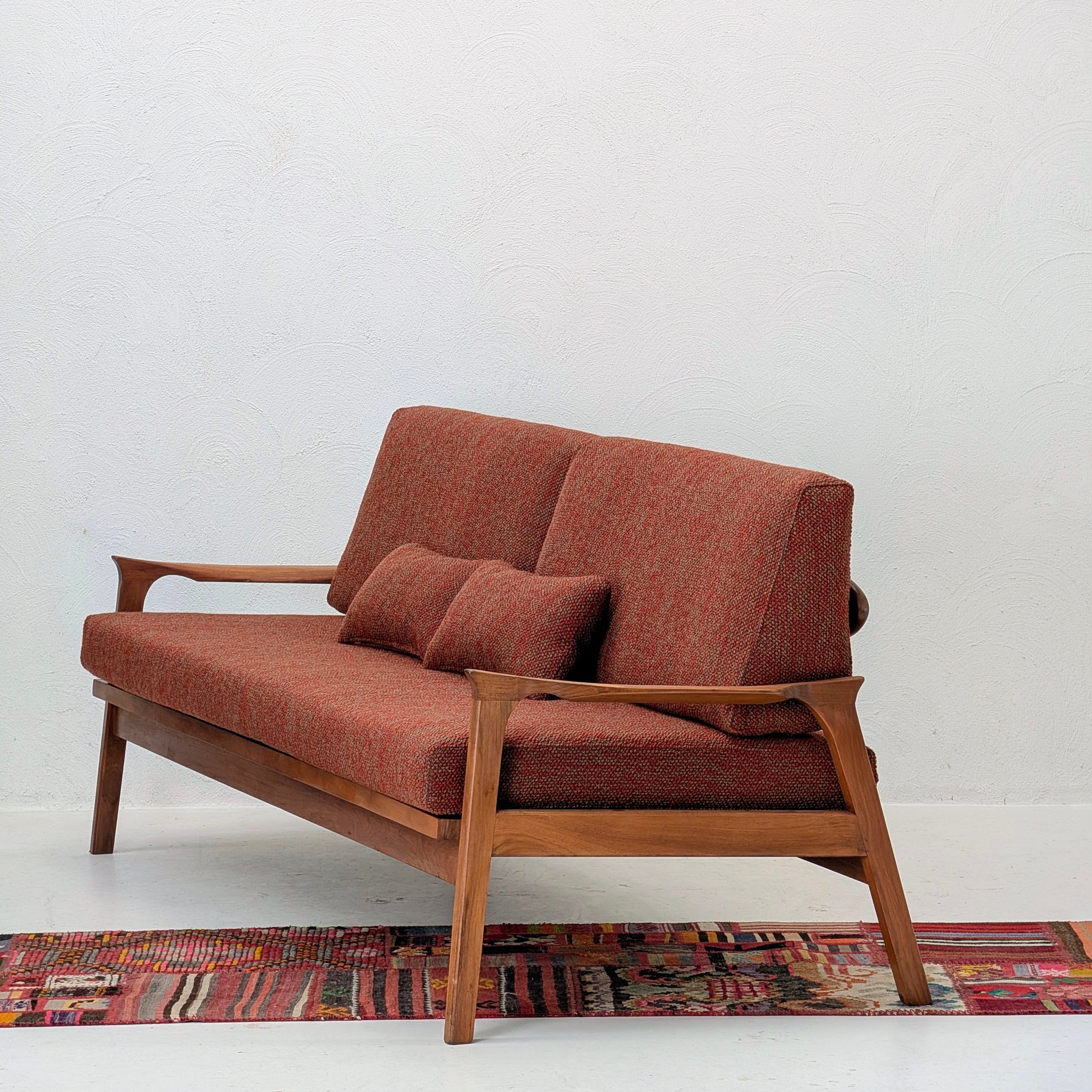 Fler Norsk D-71 'Surfboard Back' Three Seater Sofa