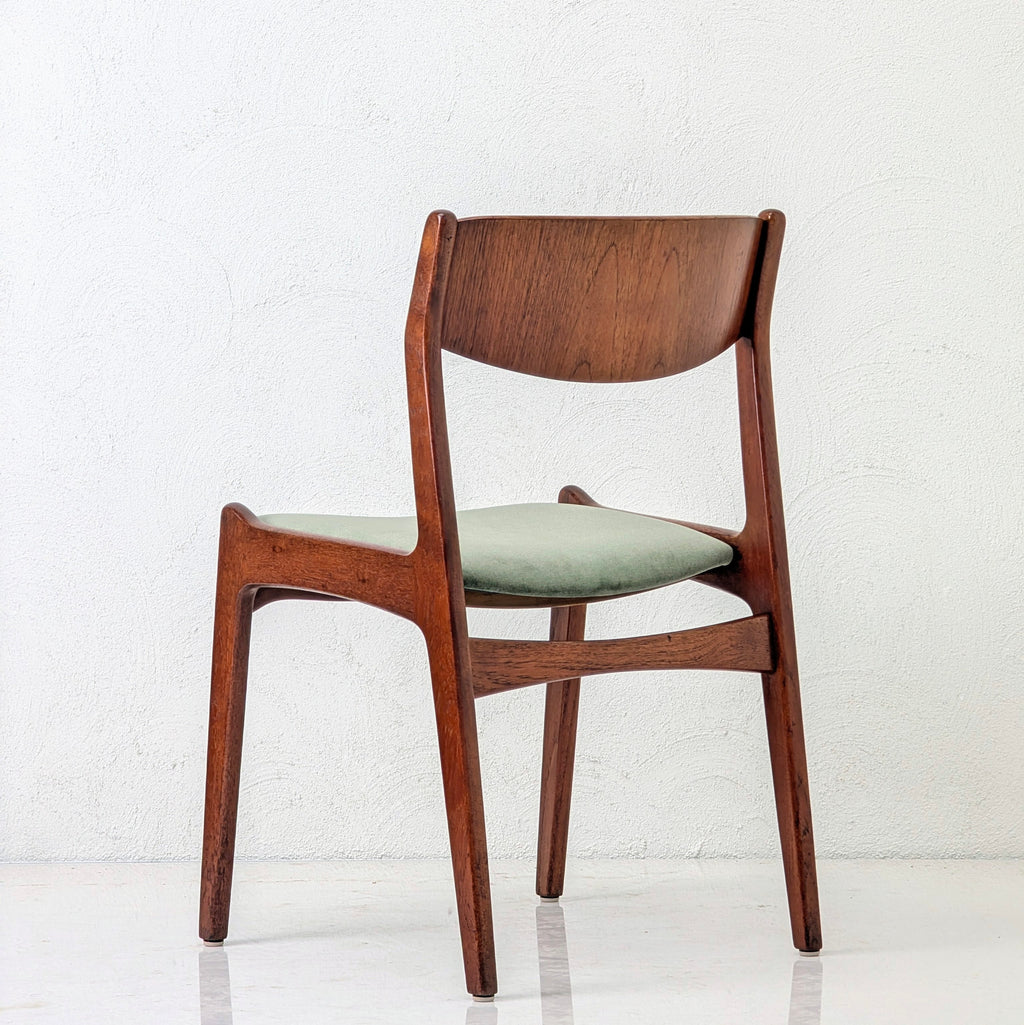 Henry Kjærnulf Model 317 Dining Chairs by Sorø Stolefabrik | c1960s