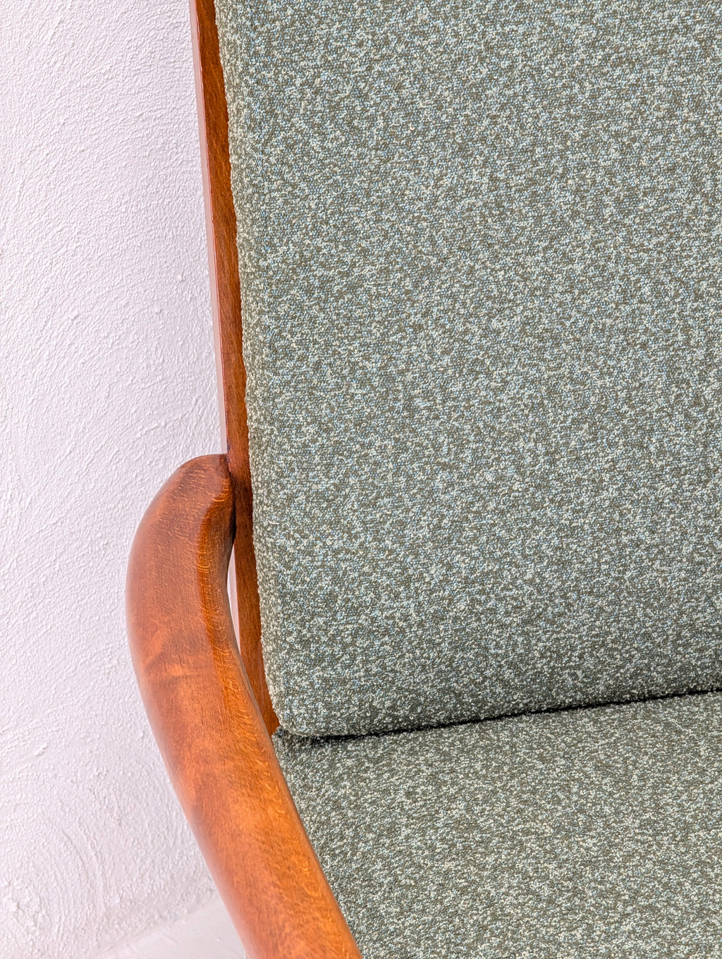 1960s Italian Mid-Century Modern Solid Oak Lounge Chair with Rail Back