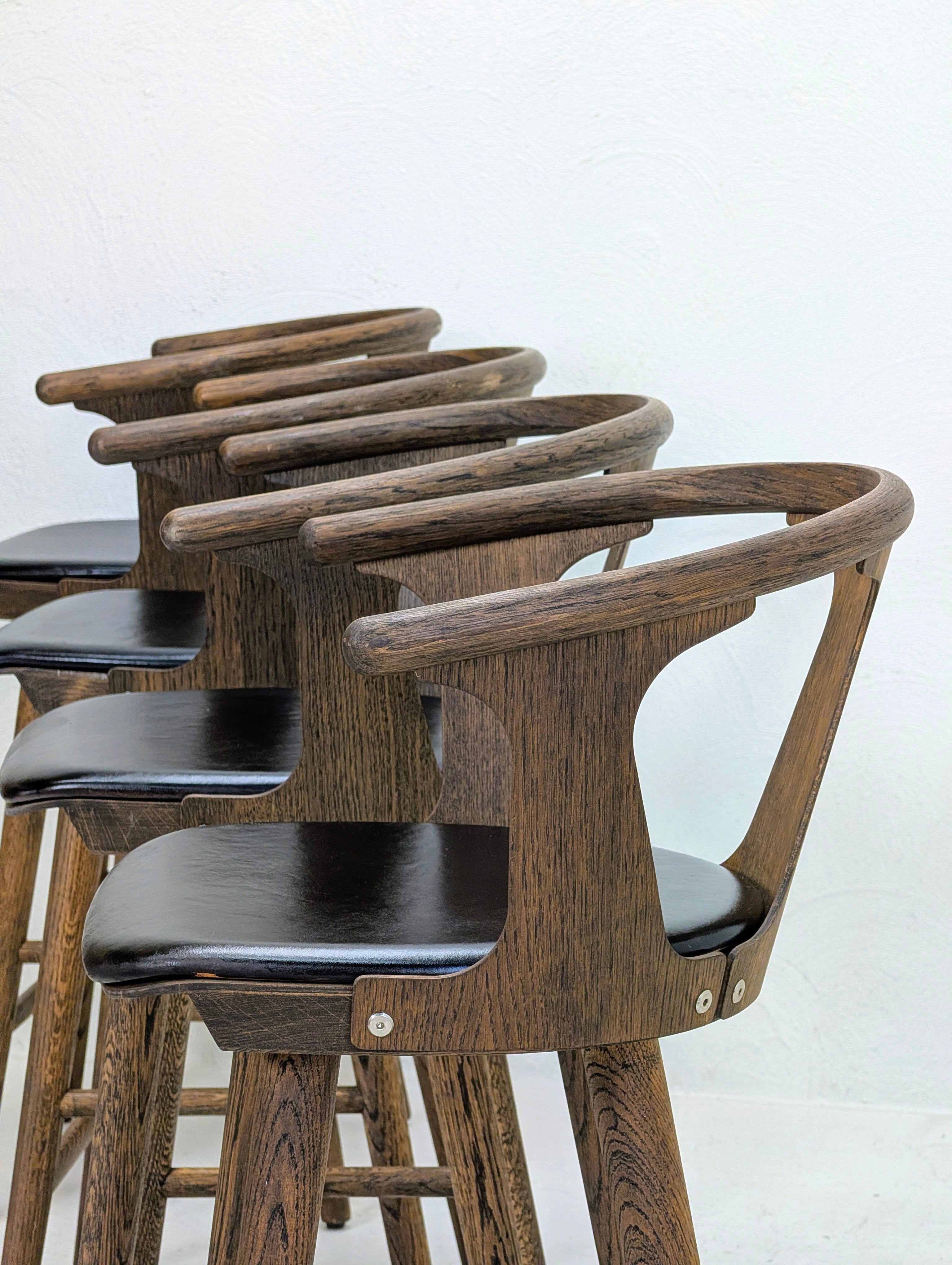 &Tradition In Between SK8 Counter Stools in Smoke Oiled Oak & Leather