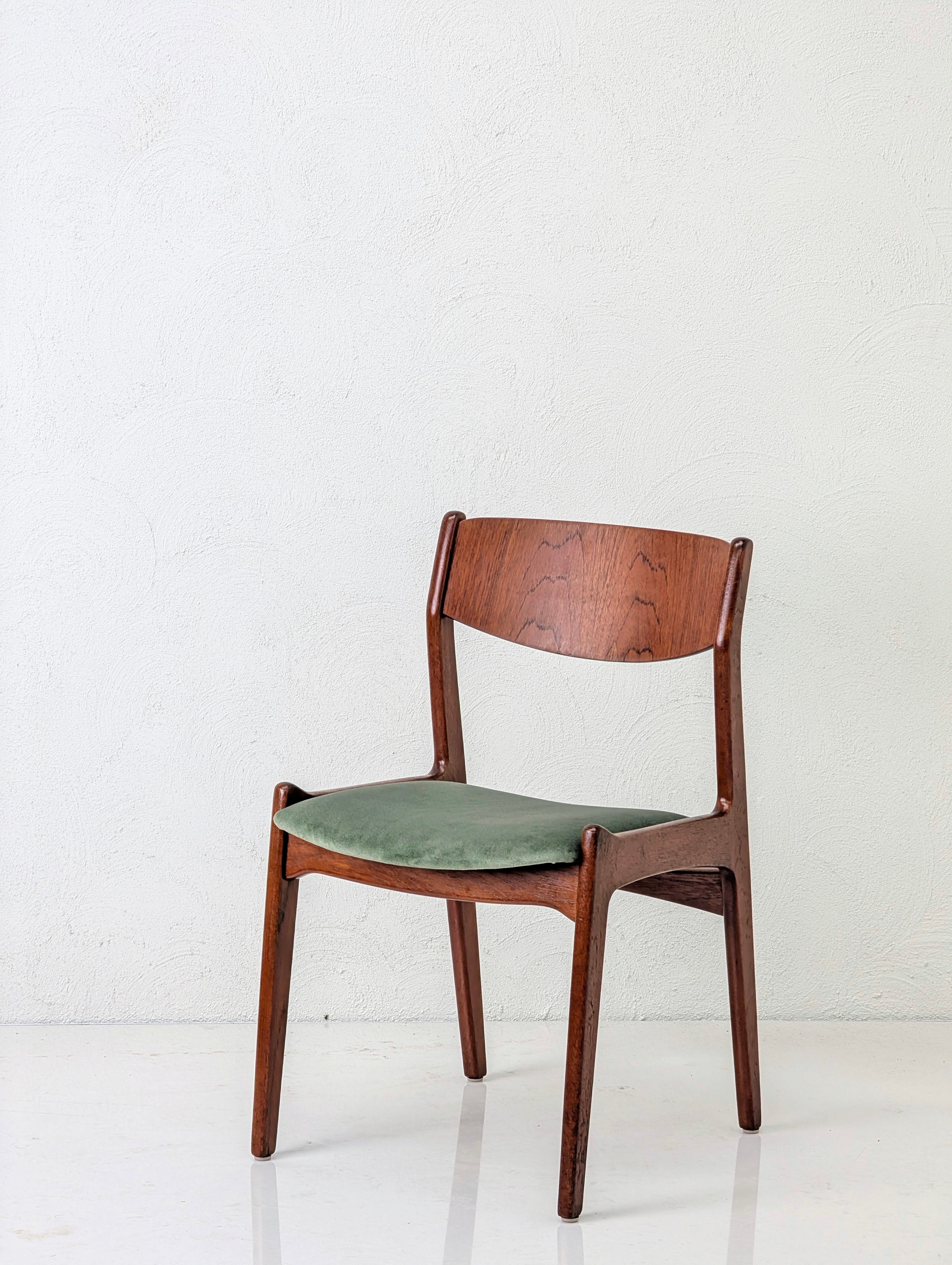 Henry Kjærnulf Model 317 Dining Chairs by Sorø Stolefabrik | c1960s