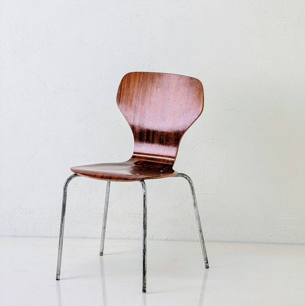 Danish Mid-Century Modern Stackable Shell Chair | c.1960s