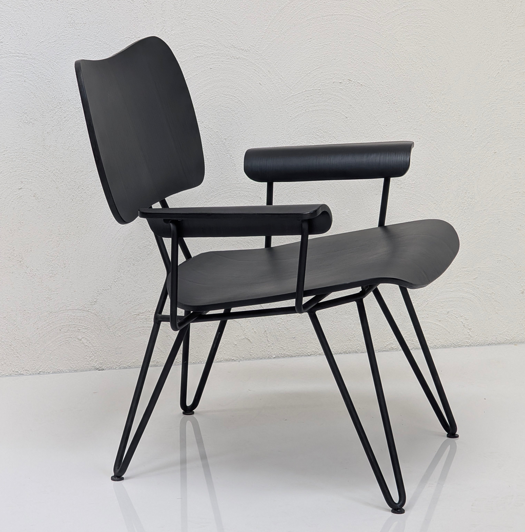 Diesel with Moroso Overdyed Lounge Chair – Aniline Ash