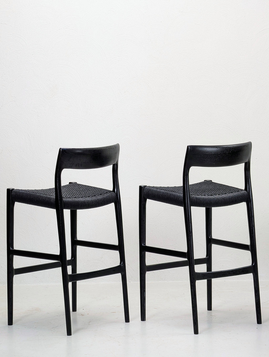 Møller 77C Stool | Black Stained Oak & Hand Woven Paper Cord