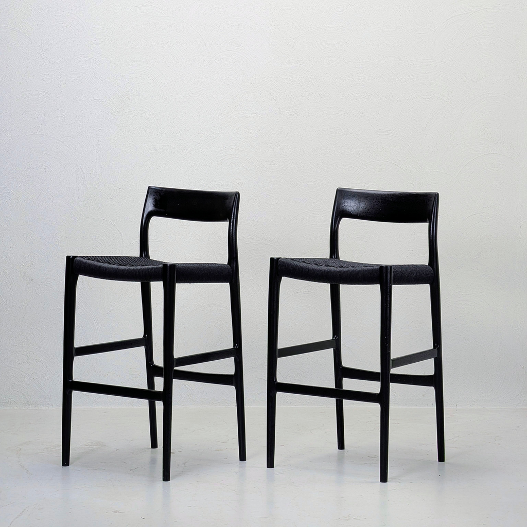 Møller 77C Stool | Black Stained Oak & Hand Woven Paper Cord