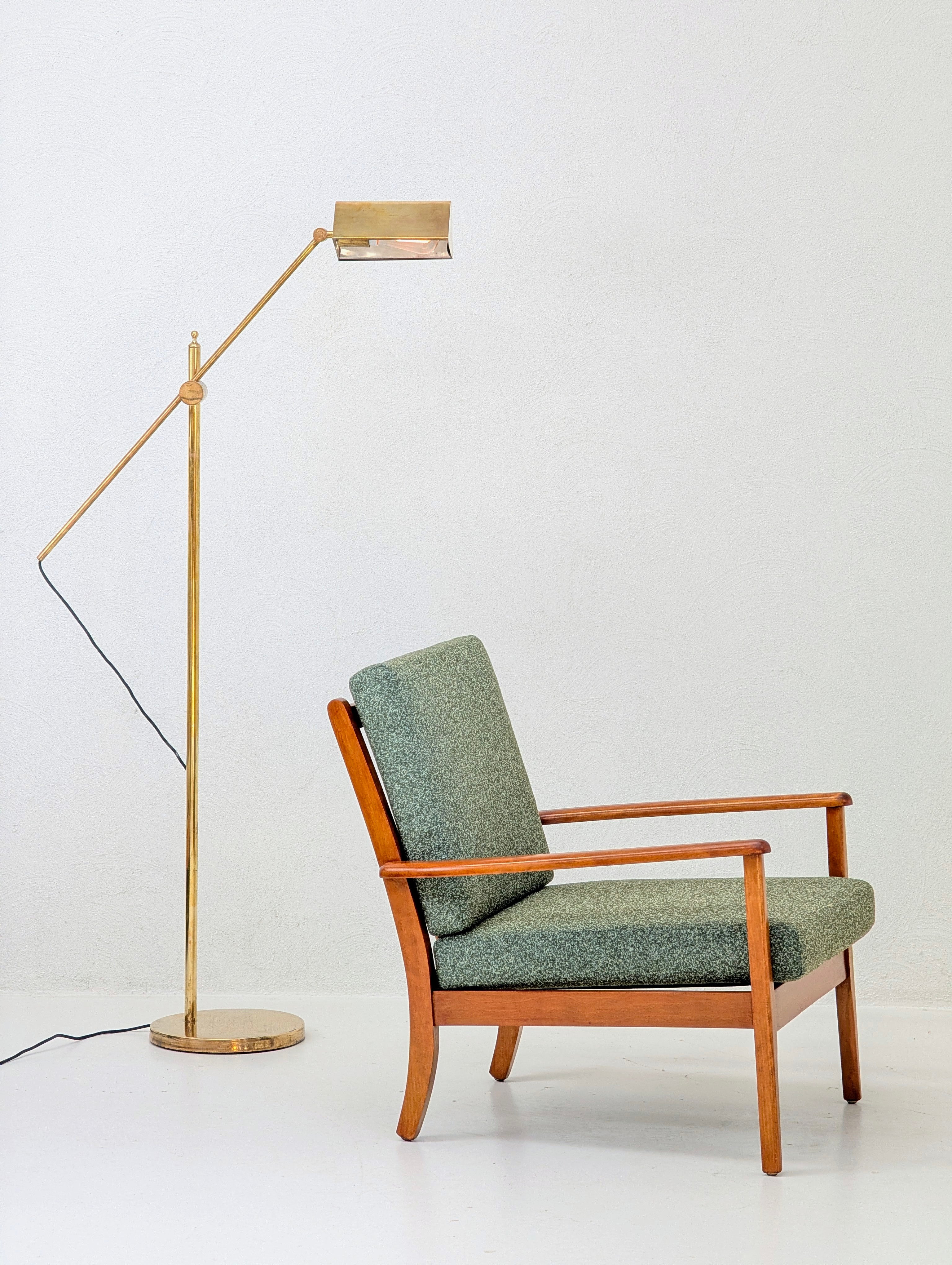 1960s Italian Mid-Century Modern Solid Oak Lounge Chair with Rail Back