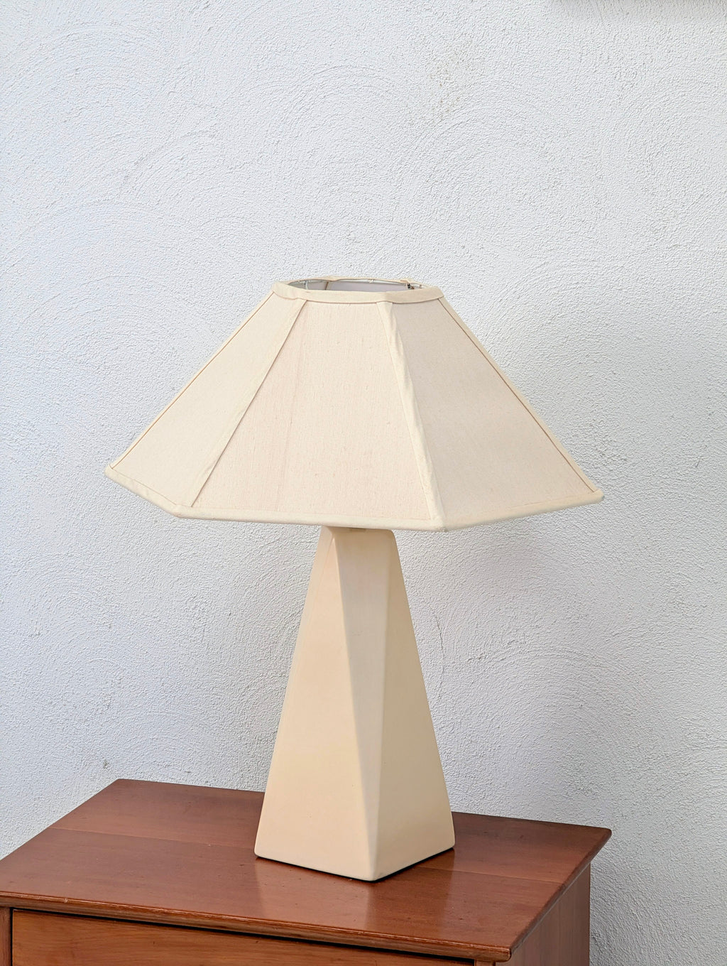 Vintage Ceramic Table Lamp