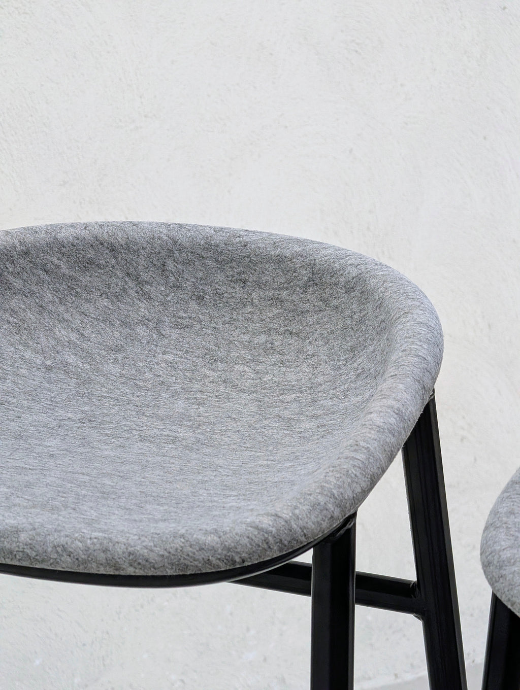 Set of 4 De Vorm LJ 3 PET Felt Bar Stools | Brand New Condition