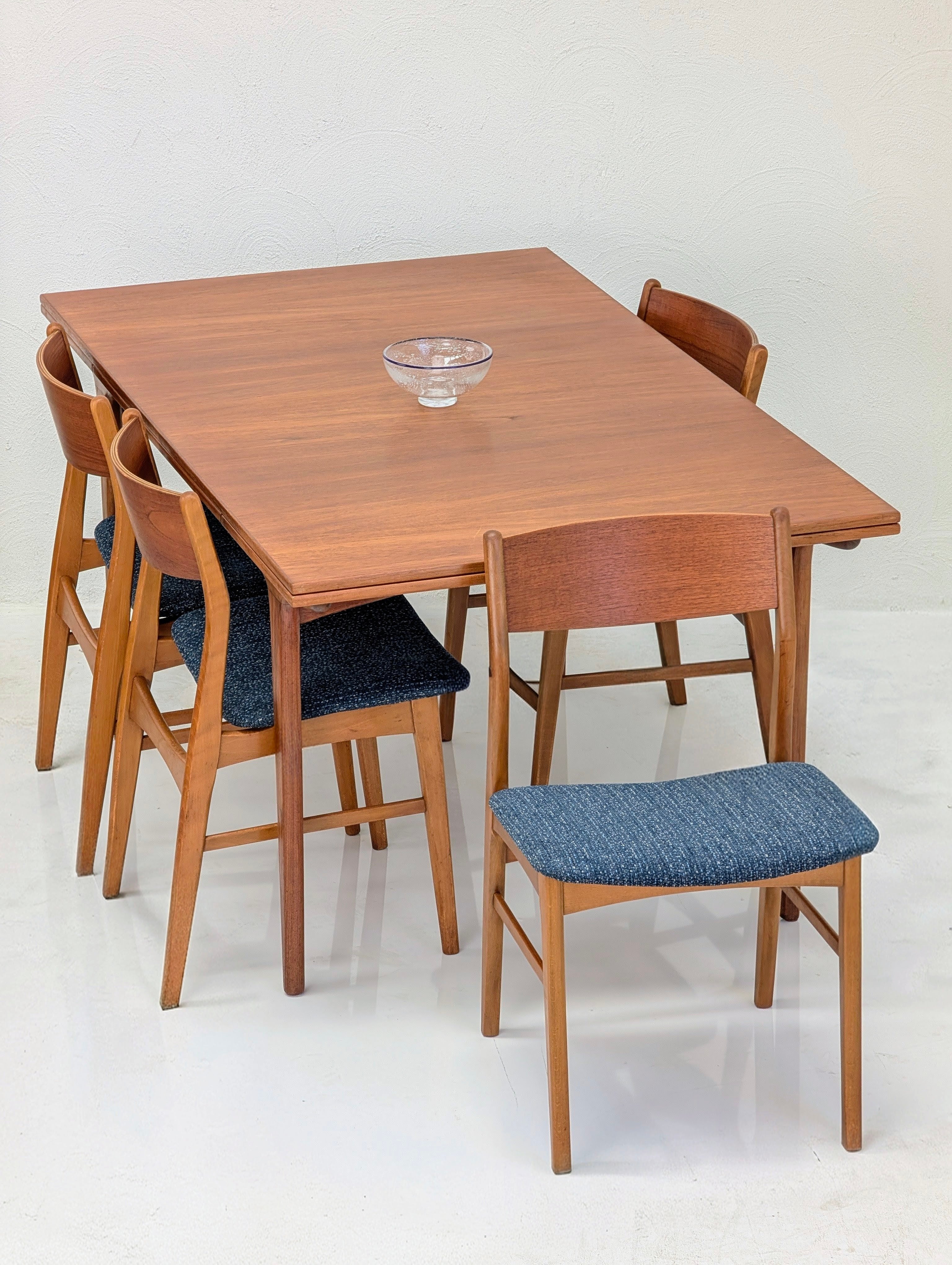 Mid-Century Modern Teak Extension Dining Table by Marcob Furniture