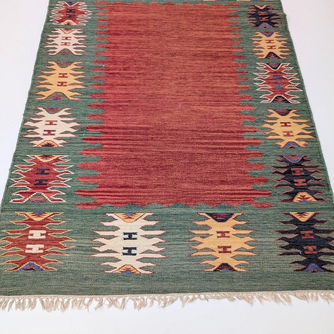 Vintage Anatolian 'Cicim' Kilim with Female 'Elibelinde' Motifs, Hand - Woven Wool. Turkey, c.1960 - Fox & Wedge